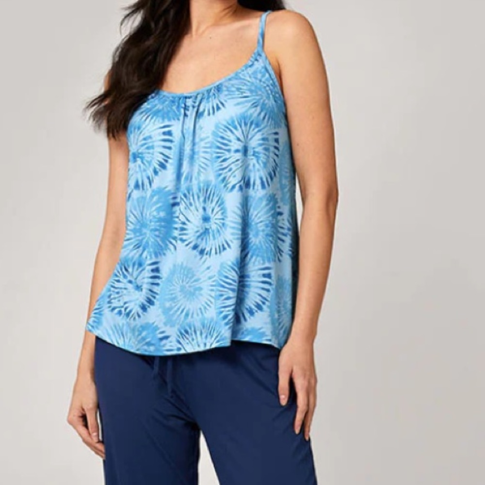 WOMEN'S COOL PRINTED FLOWY BRA
CAMI
PLACID BLUE TIE DYE / M